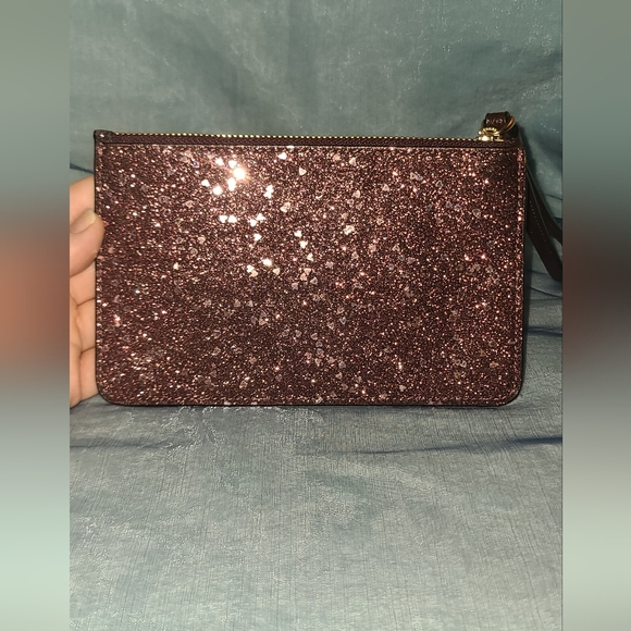 Coach Heart Glitter Wristlet - Picture 3 of 7